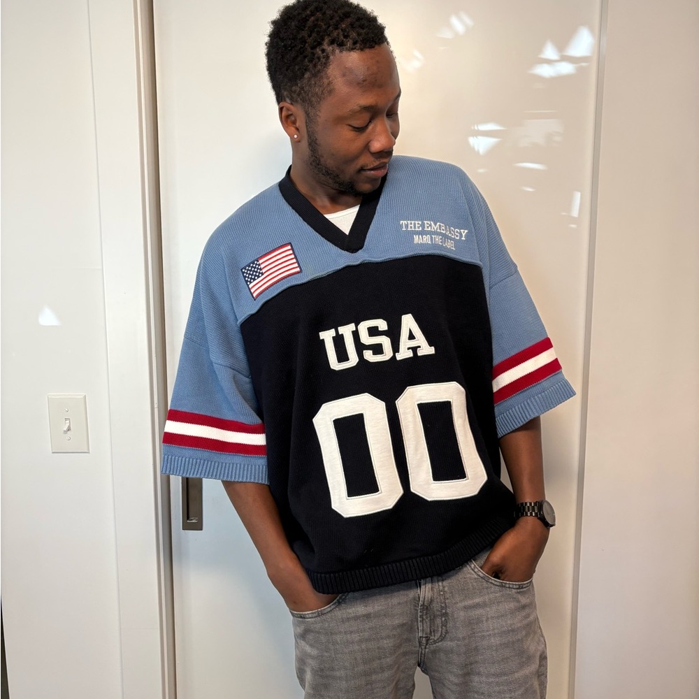 USA 00 Black and Blue Sweatshirt